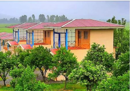 اقامتگاه‌های لوکس و متنوع